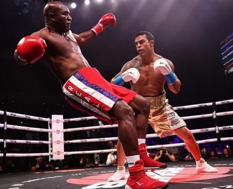 ХОЛИФИЛД ПРОИГРАЛ!!!