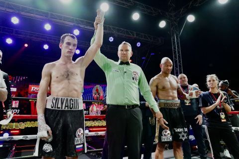 Павел Силягин победил Айзека Чилембу и защитил пояс WBC Silver 