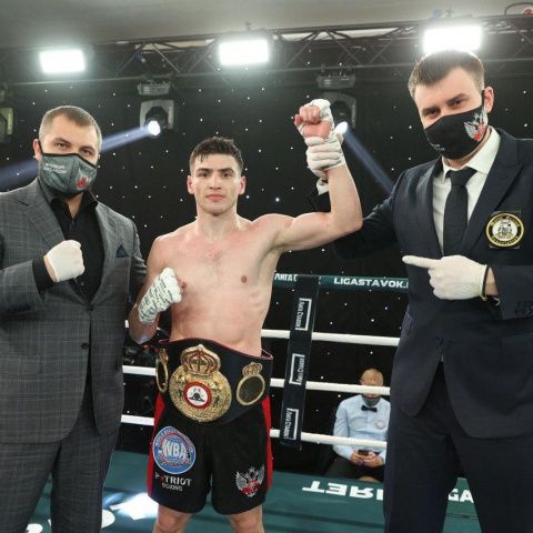 Харитон Агрба победил Манука Диланяна в главном бою турнира в Москве