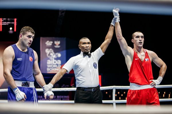 Муслим Гаджимагомедов без проблем вышел в 1/8 финала чемпионата мира