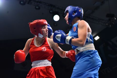 Итоги второго соревновательного дня Чемпионата России по боксу среди женщин в Кемерово