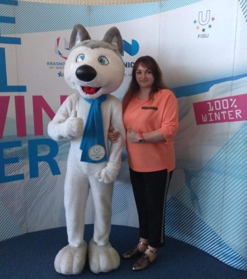 Поздравляем с днем рождения Смирнову Елену Николаевну! Поздравляем с днем рождения Смирнову Елену Николаевну!