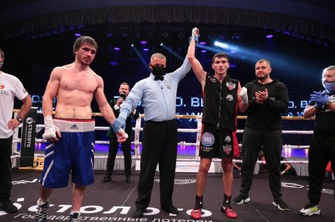 Харитон Агрба добился победы над Сосланом Тедеевым на турнире «Столото. Вечер бокса WBC» в Казани