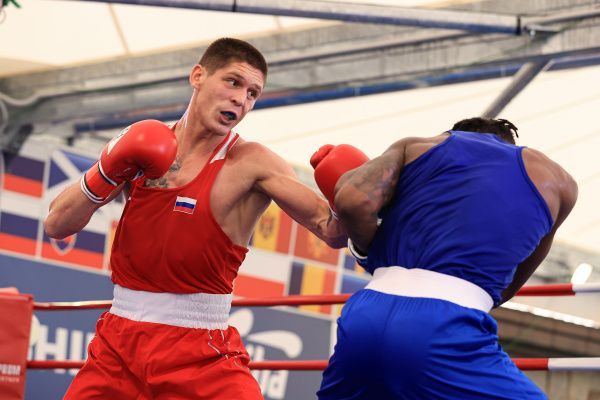 Десять российских боксеров вышли в финал первенства Европы 19-22
