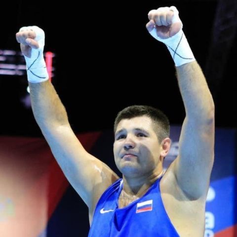 Максим Бабанин победил Евгения Орлова, а Федор Чудинов уступил Абдугофурову