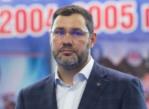 Поздравляем Армена Гнуновича Тонояна Поздравляем Армена Гнуновича Тонояна