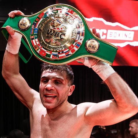 Федор Папазов - новый чемпион WBC Asia