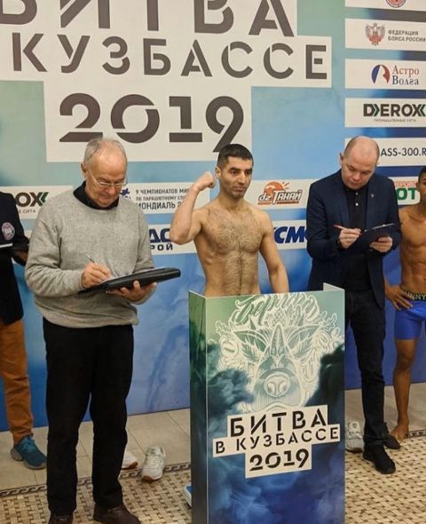 Михаил Алоян оказался на 0,2 кг легче Батисты накануне их боя в Кемерово 