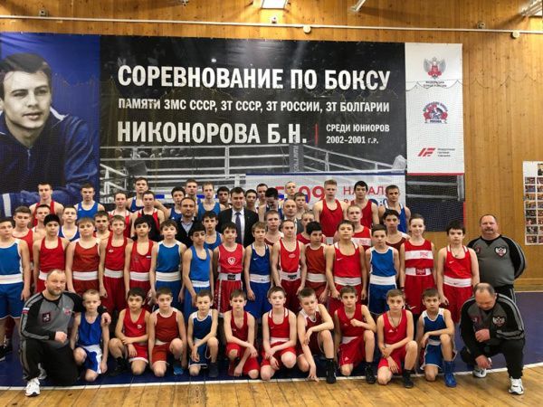 Генеральный секретарь Федерации бокса России  Кирилл Щекутьев посетил спортивную школу «Молния»