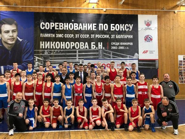Генеральный секретарь Федерации бокса России  Кирилл Щекутьев посетил спортивную школу «Молния»