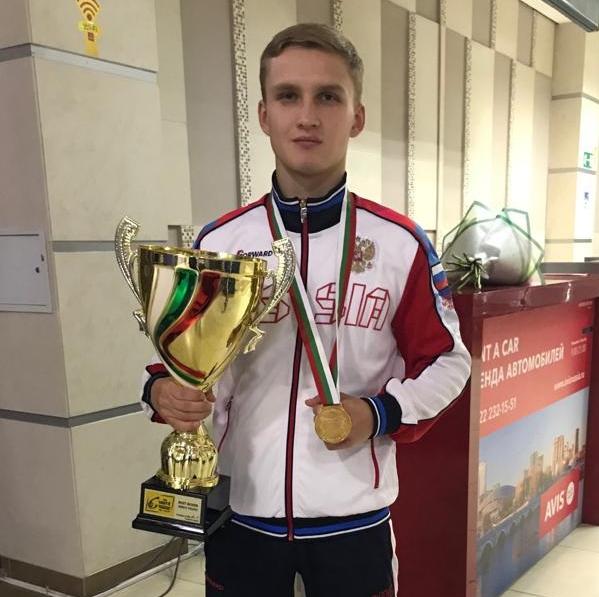 Поздравляем Всеволода Шумкова