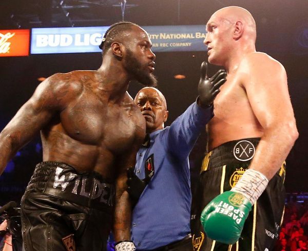 ФЬЮРИ-УАЙЛДЕР: БЕССЕРДЕЧНЫЕ ПРОТИВ БЕСТОЛКОВЫХ