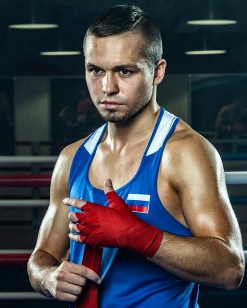 Алексей Мазур: пока не планирую полностью переходить в профессиональный бокс