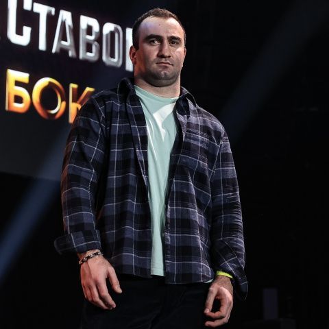 Мурат Гассиев: будем стараться проводить по 3-4 боя в год, чтобы дойти до чемпионских поединков