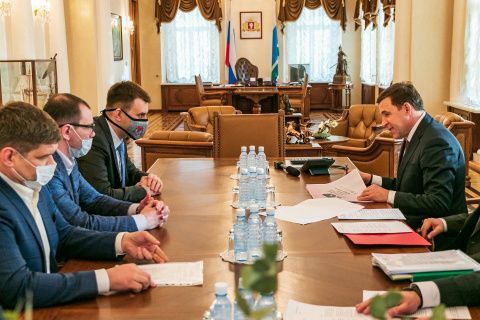 Кирилл Щекутьев обсудил с губернатором Свердловской области Евгением Куйвашевым развитие бокса в регионе