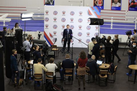 Умар Кремлёв провел первую пресс-конференцию в должности президента AIBA