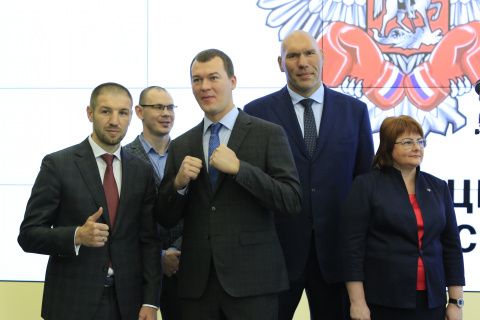 В Государственной Думе состоялось открытие выставки Федерации бокса России 