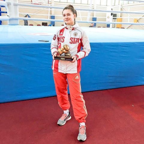 Валерия Родионова: я правша, но удары левой у меня получаются более жесткими. Нужно использовать это преимущество