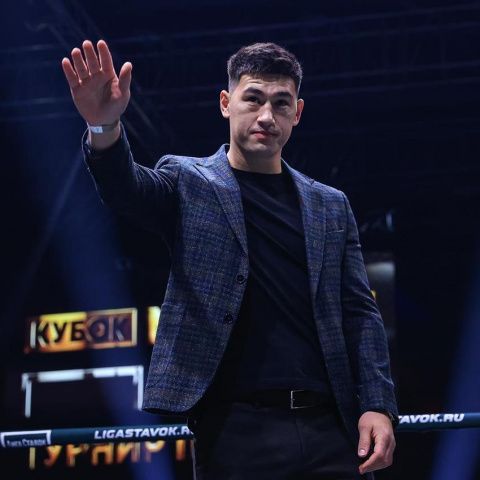 Следующий бой Дмитрия Бивола может пройти 24 апреля против Крейга Ричардса