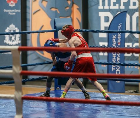 В Суздале определены финалисты первенства России по боксу среди юниоров 17-18 лет 