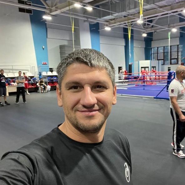 Поздравляем с днём рождения Заура Умарова!