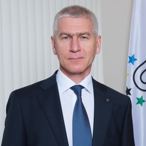 Поздравляем с днем рождения Олега Васильевича Матыцина