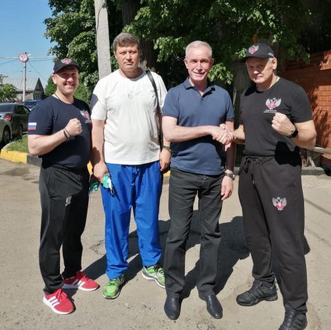 Федерация бокса Ульяновской области подарила юным боксерам новый спортивный инвентарь ко Дню защиты детей