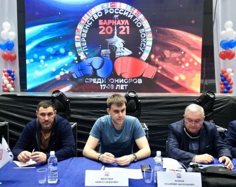 В Барнауле прошла жеребьёвка первенства России по боксу среди юниоров 17-18 лет