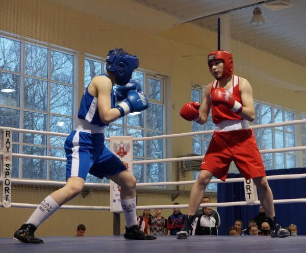 Алёна Тремасова: Как пришла в бокс? С сестрой дралась, решила и в ринге попробовать.