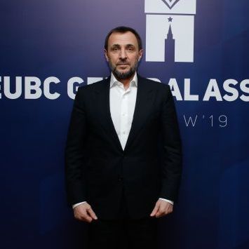 С Днем рождения, Сумайд Халидов! С Днем рождения, Сумайд Халидов!