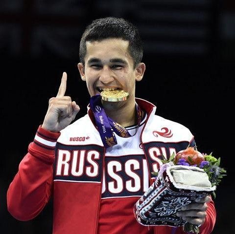 Бахтовар Назиров: уже подписан контракт для выступлений по профессионалам, но жду ясность с Олимпийскими играми