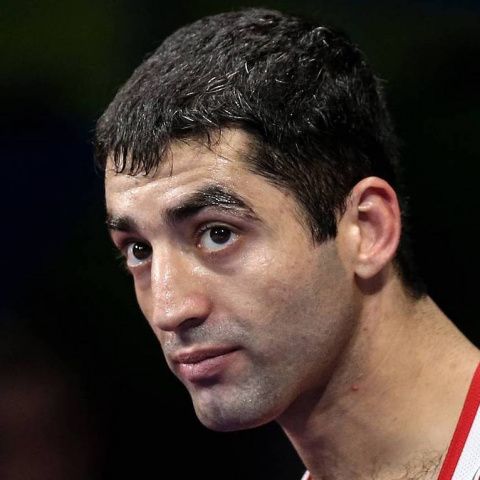 Михаил Алоян 15 октября в Кемерове проведет бой с Пабло Каррильо за временный пояс WBA