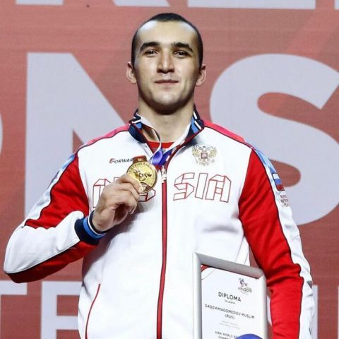 Муслим Гаджимагомедов: мама заставляла смотреть бои Майка Тайсона