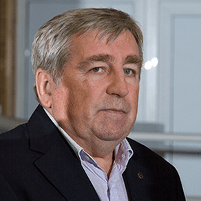 Поздравляем с Днем Рождения Игоря Петровича Уткина!