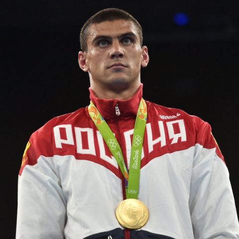 Евгений Тищенко: с радостью откликнулся на предложение стать волонтером и помочь людям в этот непростой момент