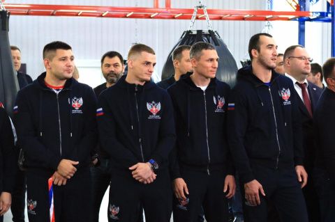 Гаджимагомедов, Замковой, Бакши и Бабанин освобождены от участия в чемпионате России 