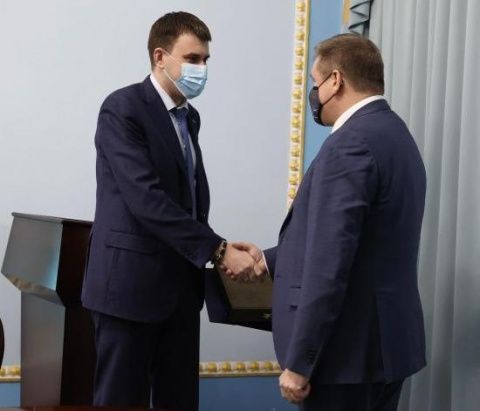 Генеральный секретарь Федерации бокса России и губернатор Рязанской области обсудили перспективы развития бокса в регионе