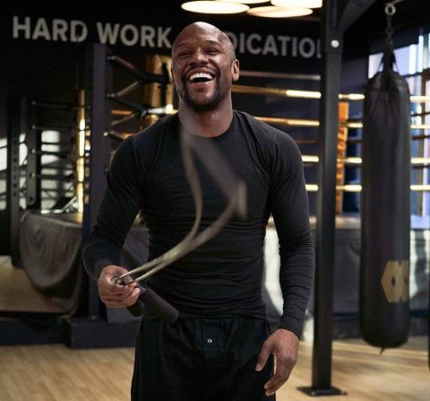 Флойд Мейвейзер откроет фитнес-клубы в Москве и Санкт-Петербурге