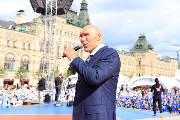 Поздравляем с Днем рождения Николая Сергеевича Валуева!