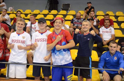 Одиннадцать россиян вышли в финал первенства Европы среди юниоров