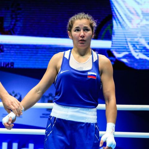 Поздравляем Карину Тазабекову Поздравляем Карину Тазабекову