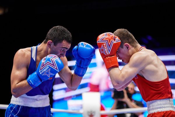 Боксеры из Центрального и Уральского федеральных округов определят победителя командного Кубка России