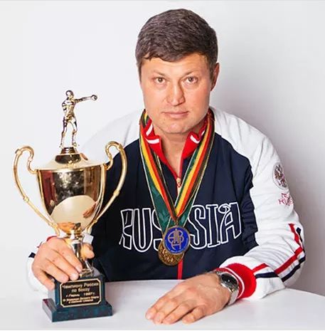 Поздравляем Алексея Лезина с Днем рождения 