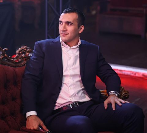 Поздравляем Муслима Гаджимагомедова Поздравляем Муслима Гаджимагомедова