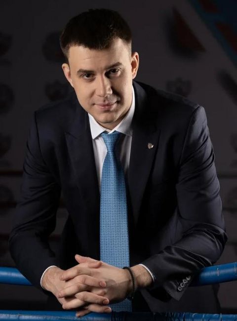 Кирилл Щекутьев уверен в досрочной победе Артура Бетербиева над Маркусом Брауном