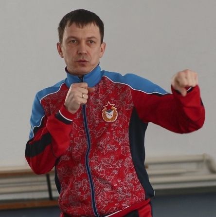 Поздравляем Максима Анатольевича Чудакова