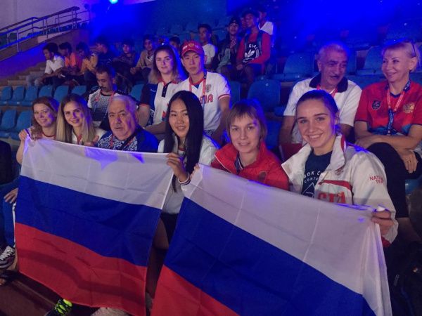 Сартакова, Дынник и Сандакова проведут в субботу свои бои на чемпионате мира по боксу среди женщин