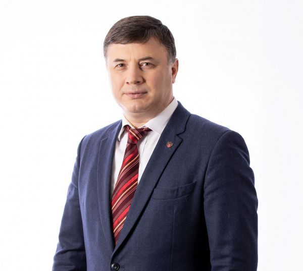 Поздравляем с Днём рождения Ахмедхана Джамбаловича Адилова!