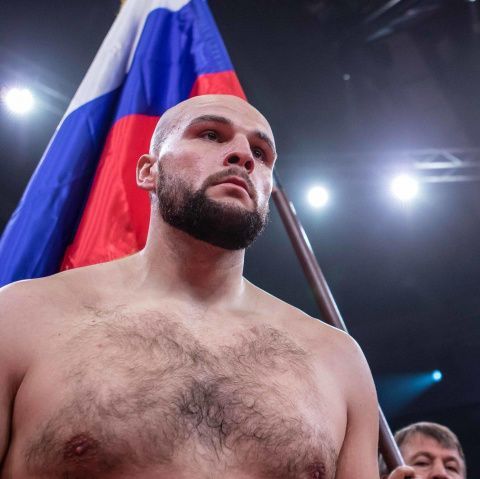 Сергей Кузьмин 12 декабря в Лондоне проведет бой с Мартином Баколе за титул WBC International