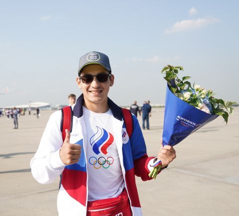 В Москве торжественно встретили вернувшуюся с Олимпиады в Токио сборную России 